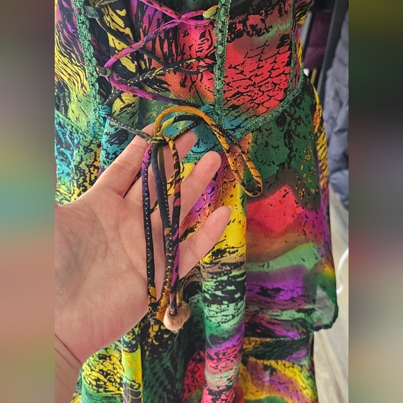 Vibrant Multicolor Dress - Picture 9 of 11